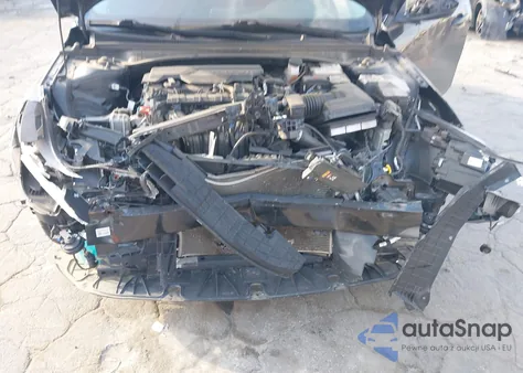 2023 Hyundai Elantra Sel z USA, uszkodzony, nr VIN 5NPLS4AG6PH107545